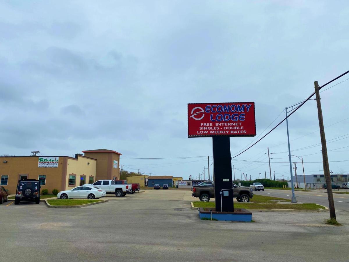 Economy Lodge Texas City Refinery Экстерьер фото